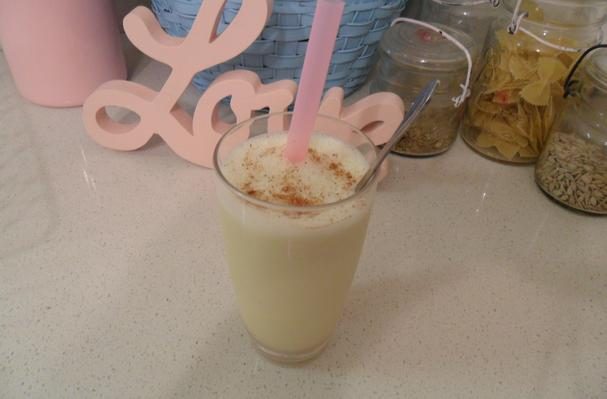Eggnog Milkshake (Vegan)