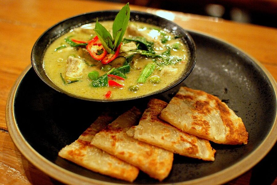 Green Chicken Curry with Coconut Milk