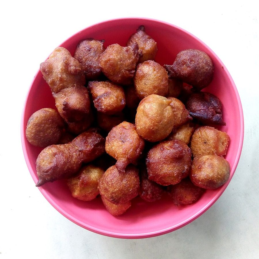 Gullisuwa (Nigerian Milk Balls)