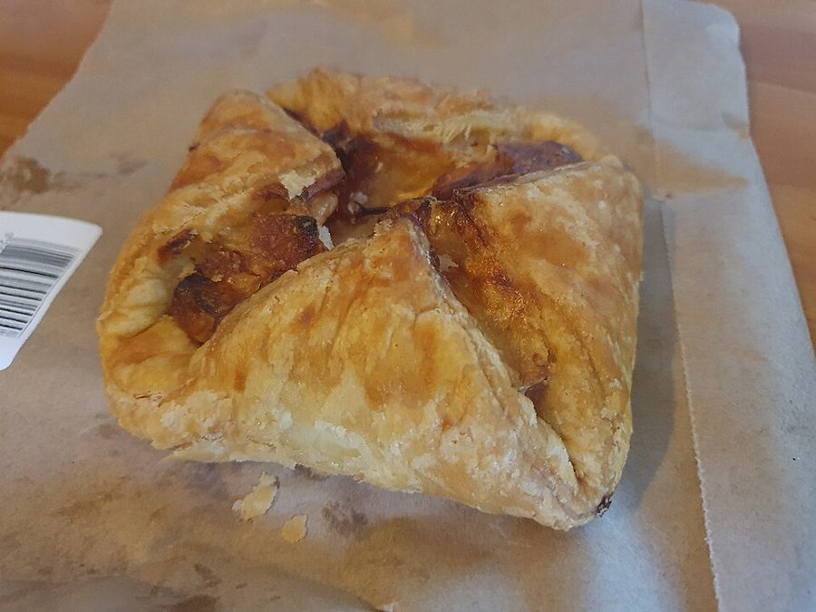 Jambons (Cheese and Ham Pastries)