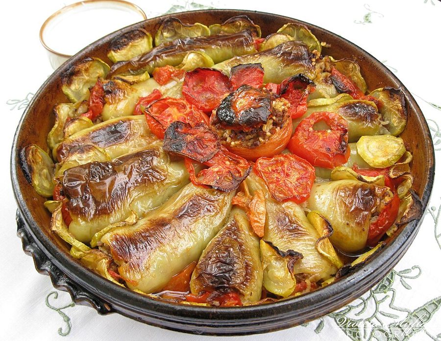 Meat and Rice-Stuffed Bell Peppers