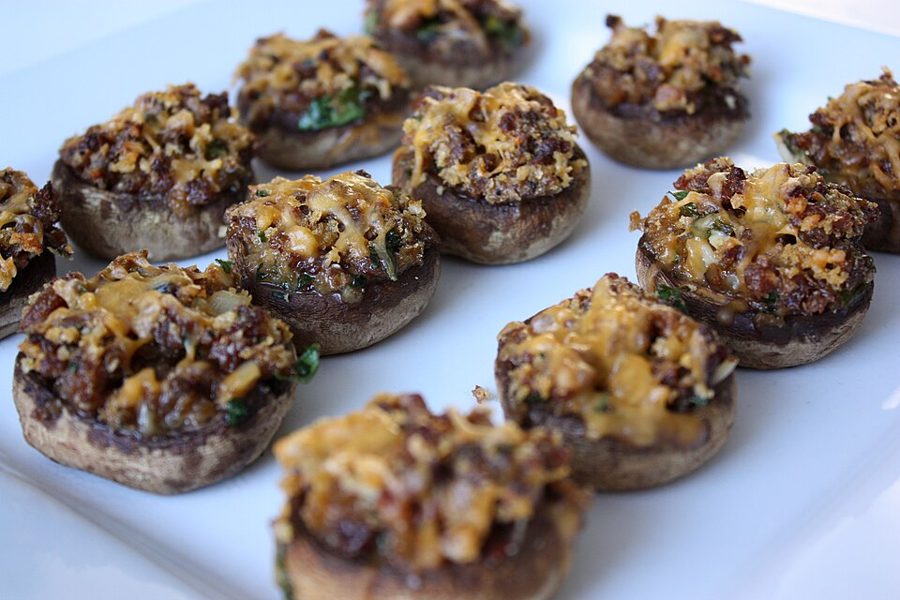 Mushroom Caps Stuffed with Bacon and Cheese